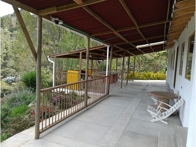 Casa de 2 alcobas en arriendo en Astorga, Rionegro, 110 m² · foto 2 de 22