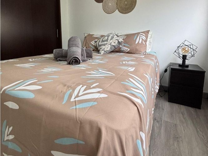 Apartamento de 3 alcobas en arriendo en Loma De San Jose, Sabaneta, 72 m² · foto 7 de 14