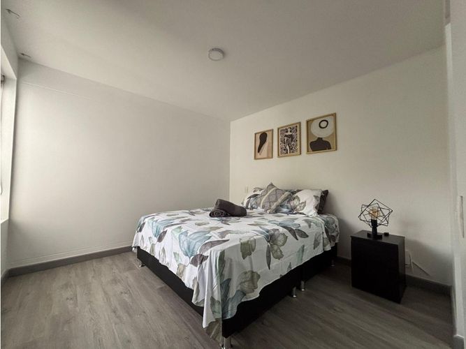 Apartamento de 3 alcobas en arriendo en Loma De San Jose, Sabaneta, 72 m² · foto 11 de 14