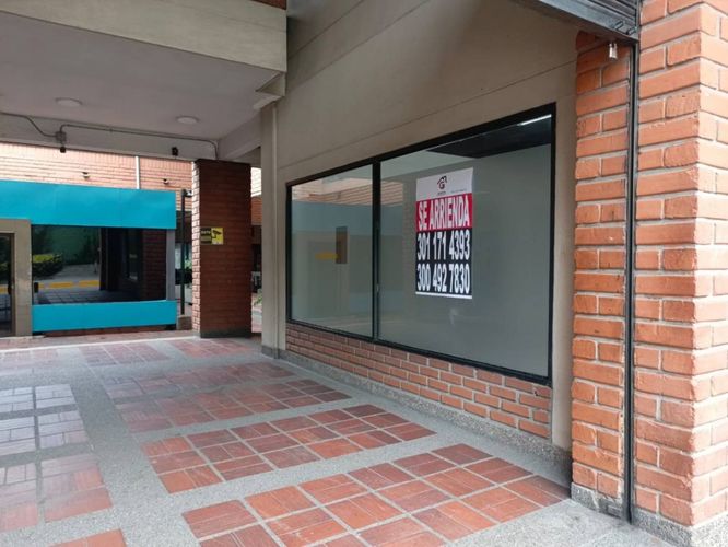 Local en arriendo en Carlos E Restrepo, Medellín, 35 m² · foto 6 de 8