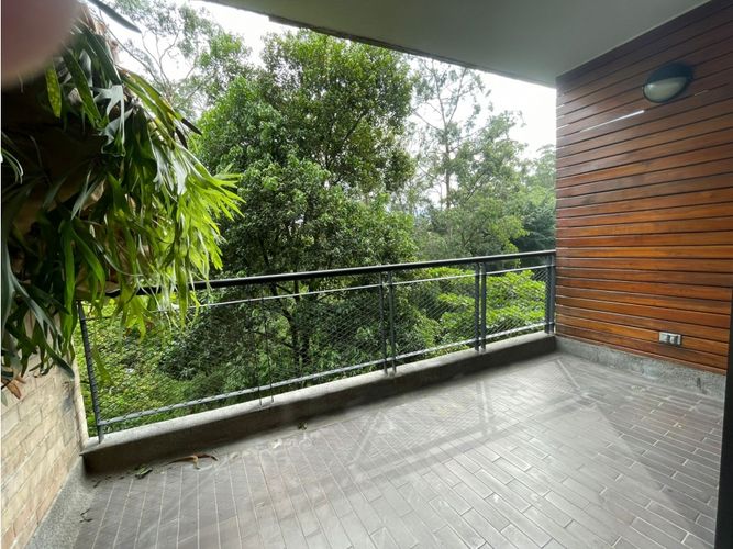 Apartamento de 2 alcobas en arriendo en Zuñiga, Envigado, 108 m² · foto 2 de 11