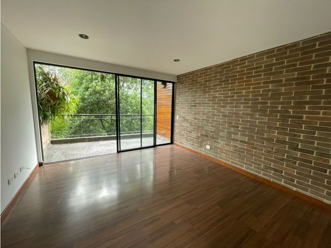 Apartamento de 2 alcobas en arriendo en Zuñiga, Envigado, 108 m² · foto 3 de 11
