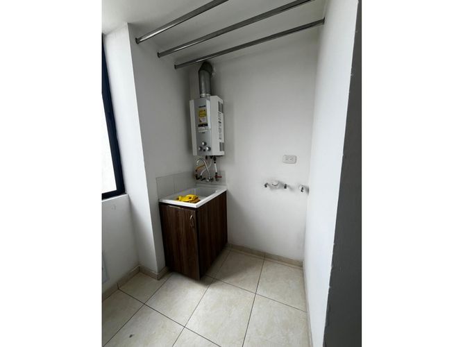 Apartamento en venta en Minuto De Dios, Bogotá · foto 3 de 16