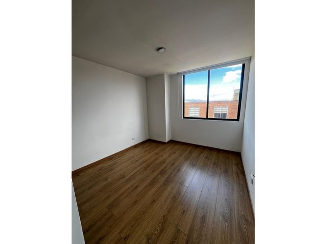 Apartamento en venta en Minuto De Dios, Bogotá · foto 5 de 16