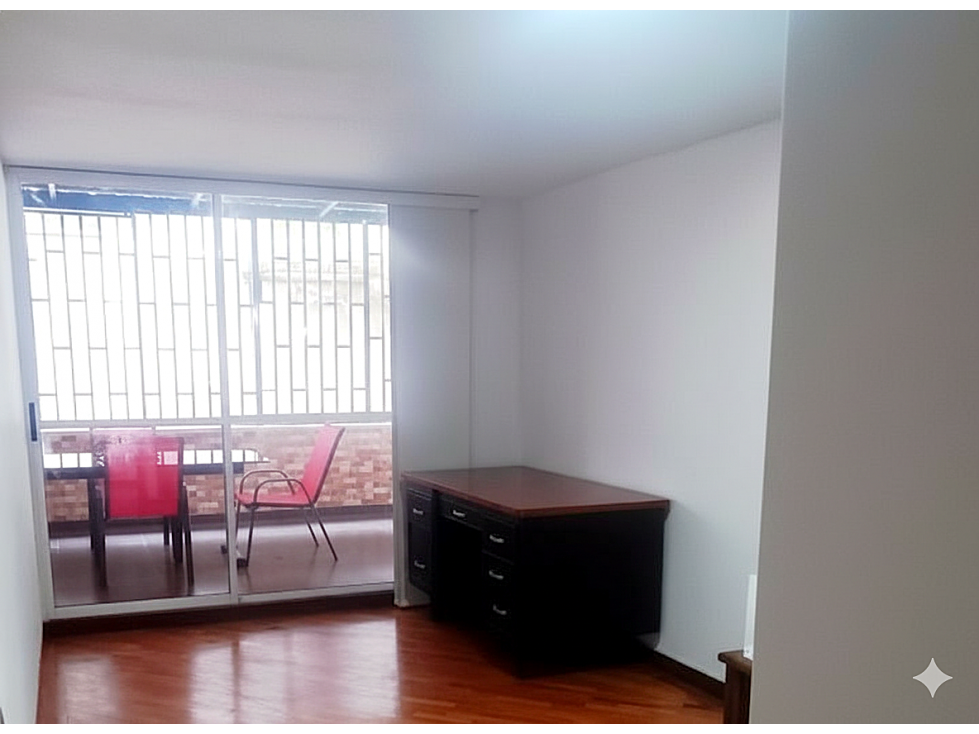 Apartamento en arriendo en El Poblado, Medellín · foto 3 de 14