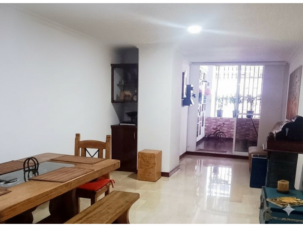 Apartamento en arriendo en El Poblado, Medellín · foto 4 de 14