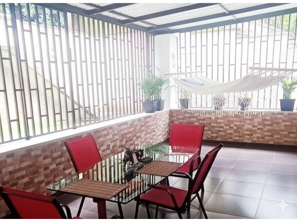 Apartamento en arriendo en El Poblado, Medellín · foto 12 de 14