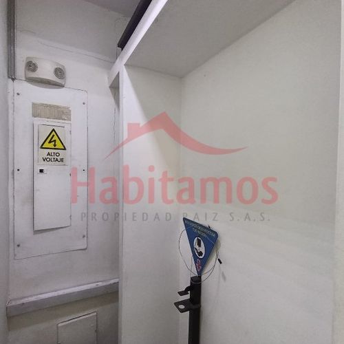 Local en arriendo en El Poblado, Medellín, 50 m² · foto 10 de 10