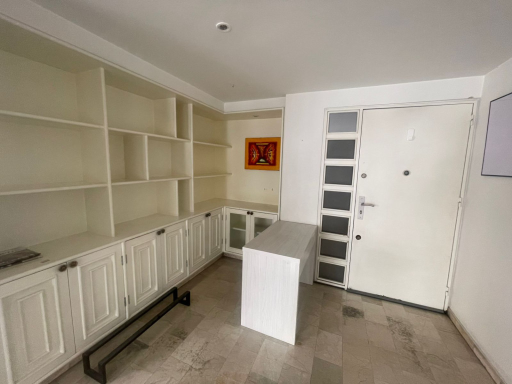 Apartamento en venta en Santa Barbara Alta, Bogotá · foto 2 de 24