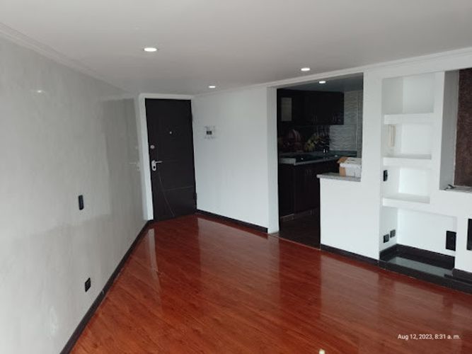 Apartamento de 3 alcobas en venta en Ismael Perdomo, Bogotá, 62 m² · foto 11 de 24