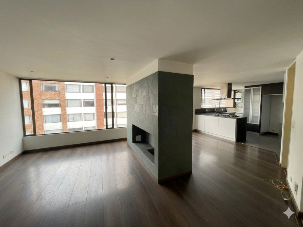 Apartamento en venta en Santa Barbara Alta, Bogotá · foto 4 de 24