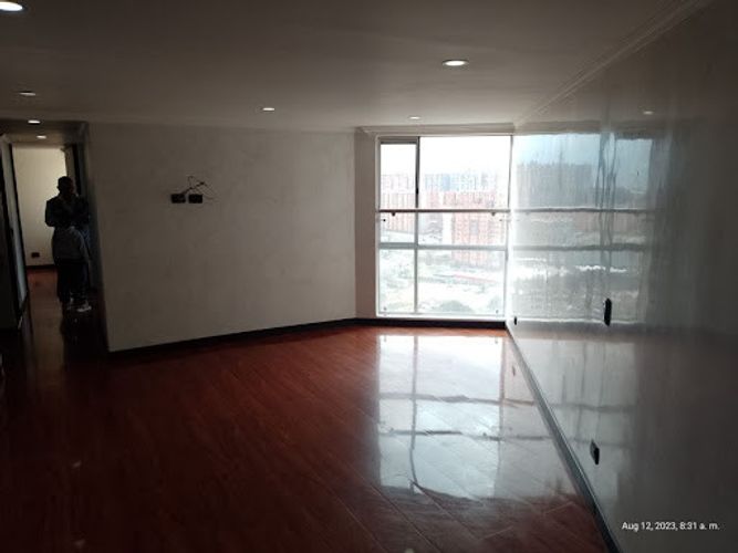 Apartamento de 3 alcobas en venta en Ismael Perdomo, Bogotá, 62 m² · foto 21 de 24