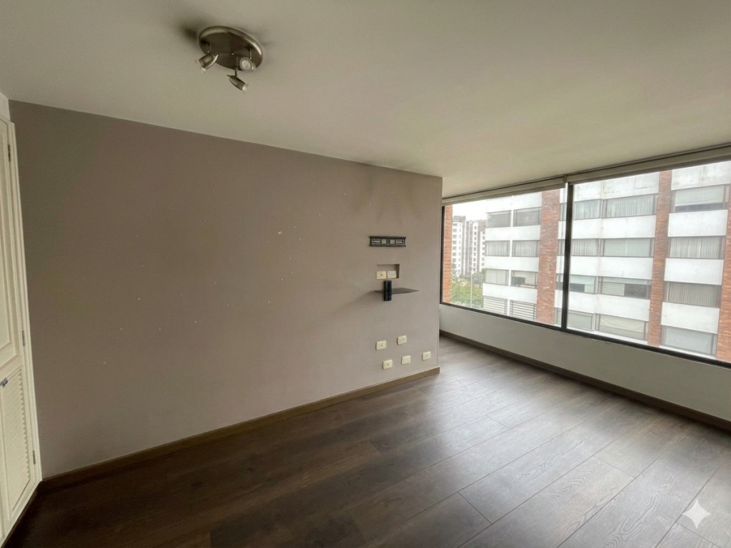 Apartamento en venta en Santa Barbara Alta, Bogotá · foto 18 de 24