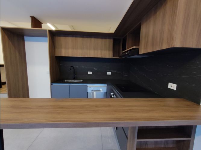 Apartaestudio en venta en El Virrey, Bogotá, 58 m² · foto 6 de 17