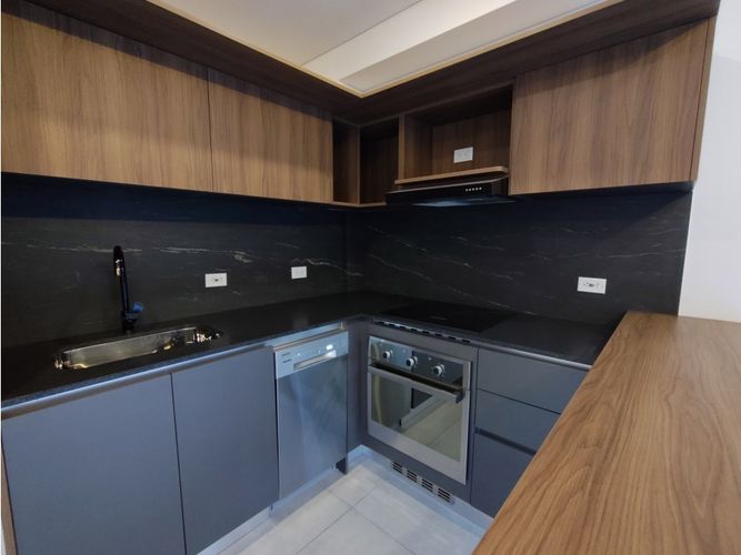 Apartaestudio en venta en El Virrey, Bogotá, 58 m² · foto 7 de 17