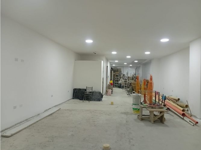 Local en arriendo en Restrepo Naranjo, Sabaneta, 135 m² · foto 4 de 10