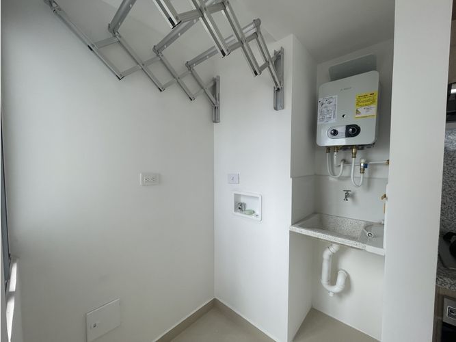 Apartamento de 3 alcobas en arriendo en Vegas De La Doctora, Medellín, 63 m² · foto 17 de 20
