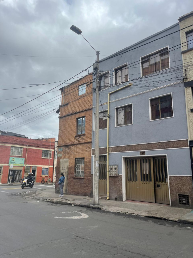 Casa en venta en Eduardo Santos, Bogotá · foto 2 de 21