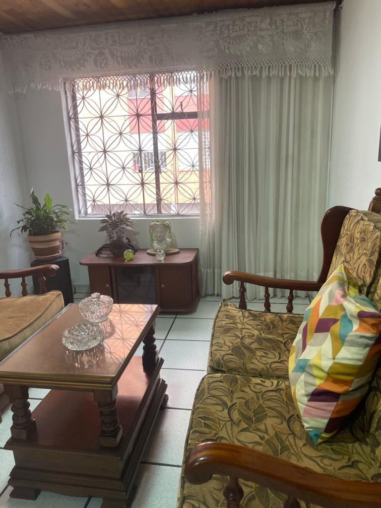 Casa en venta en Eduardo Santos, Bogotá · foto 8 de 21