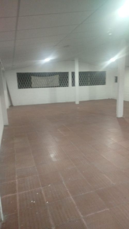 Edificio en venta en Mariano Ramos, Cali, 190 m² · foto 12 de 14