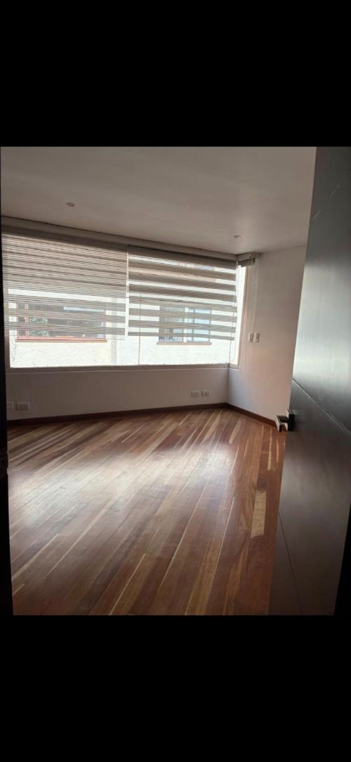 Apartamento de 3 alcobas en venta en Santa Paula, Bogotá, 134 m² · foto 12 de 13