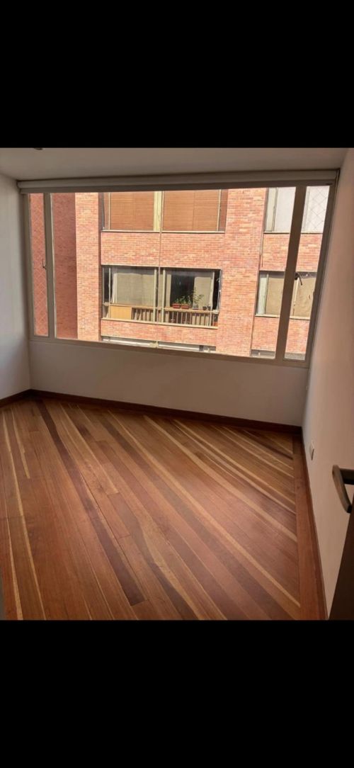 Apartamento de 3 alcobas en venta en Santa Paula, Bogotá, 134 m² · foto 7 de 13