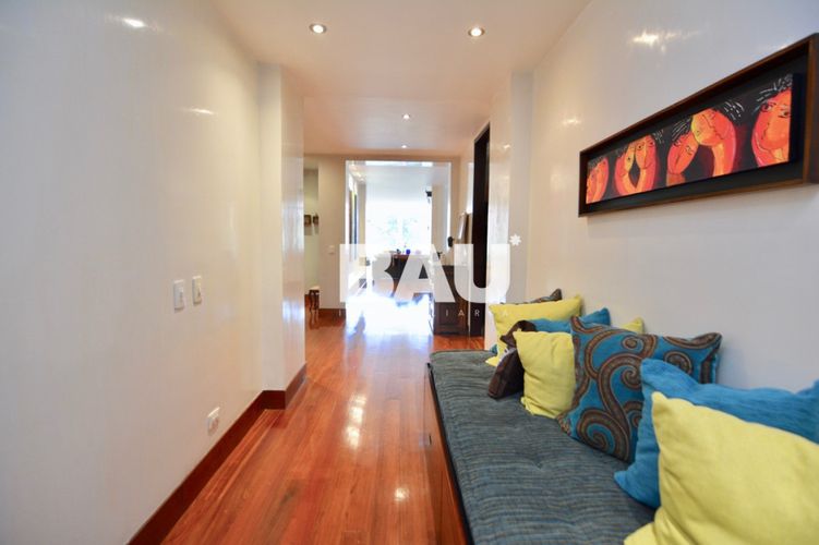 Apartamento en venta en Los Rosales, Bogotá · foto 4 de 24