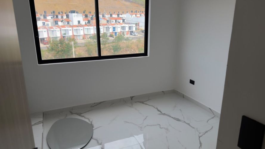 Apartamento de 4 alcobas en venta en La Floresta, Los Patios, 124 m² · foto 14 de 22