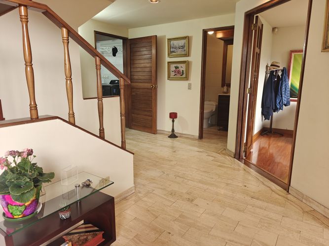 Casa de 3 alcobas en venta en Sotileza, Bogotá, 230 m² · foto 2 de 24