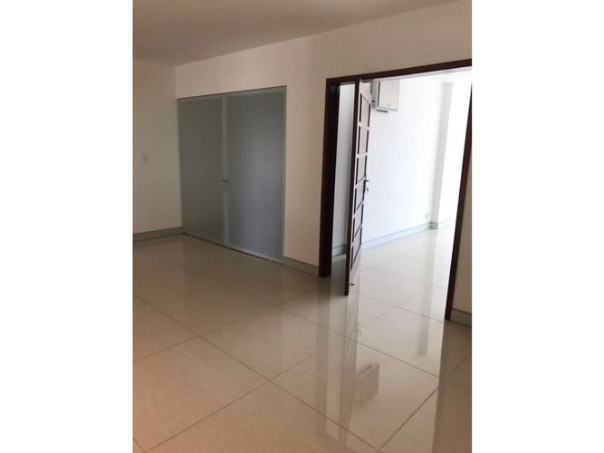 Casa de 8 alcobas en venta en Pance, Cali, 1500 m² · foto 7 de 11