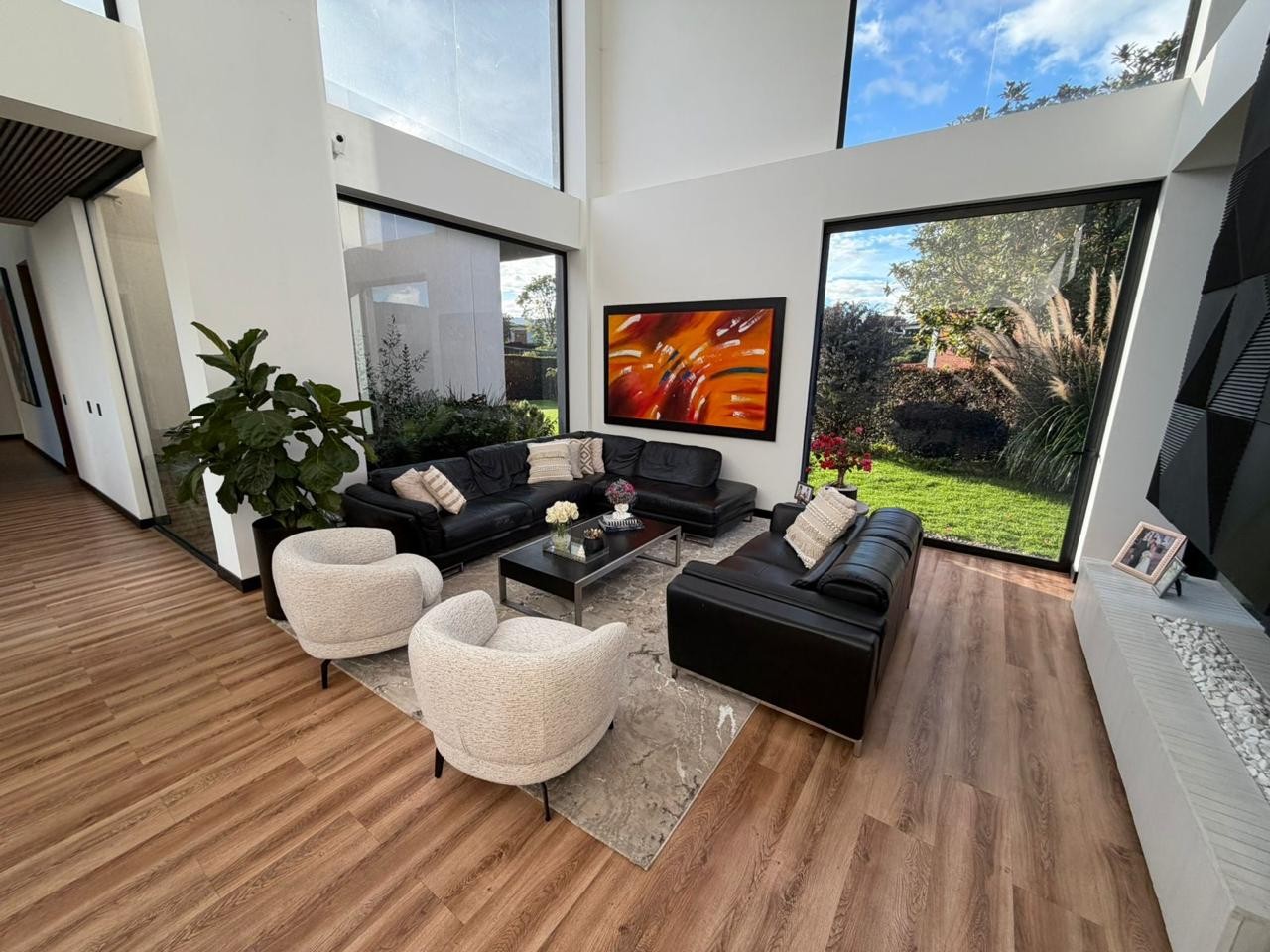 Casa en venta en San Simón, Bogotá · foto 5 de 24