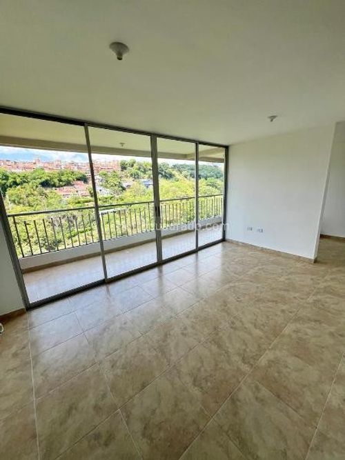Apartamento de 3 alcobas en venta en San Luis, Bucaramanga, 82 m² · foto 6 de 7