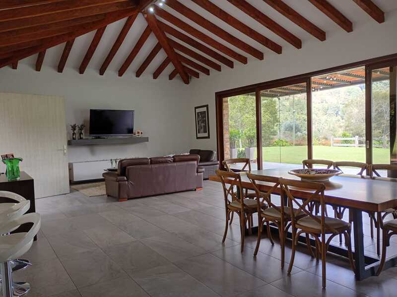 4BR House in El Retiro (350 m²) - 3