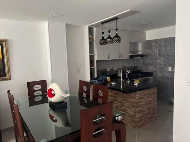 Casa de 3 alcobas en venta en El Castillo, Jamundí, 118 m² · foto 6 de 10
