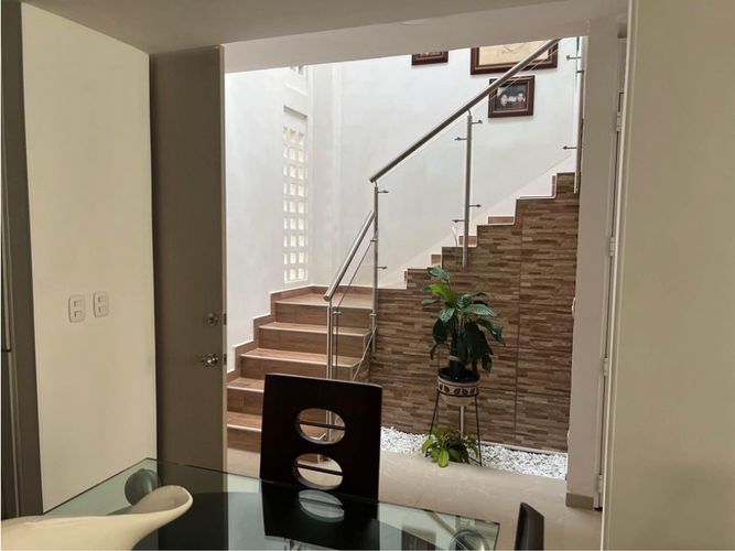 Casa de 3 alcobas en venta en El Castillo, Jamundí, 118 m² · foto 8 de 10