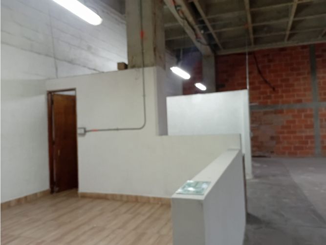 Bodega en arriendo en La Tablaza, La Estrella, 805 m² · foto 5 de 9