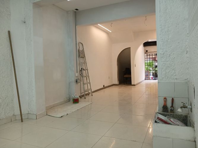 Local en arriendo en Manila, Medellín, 57 m² · foto 3 de 15