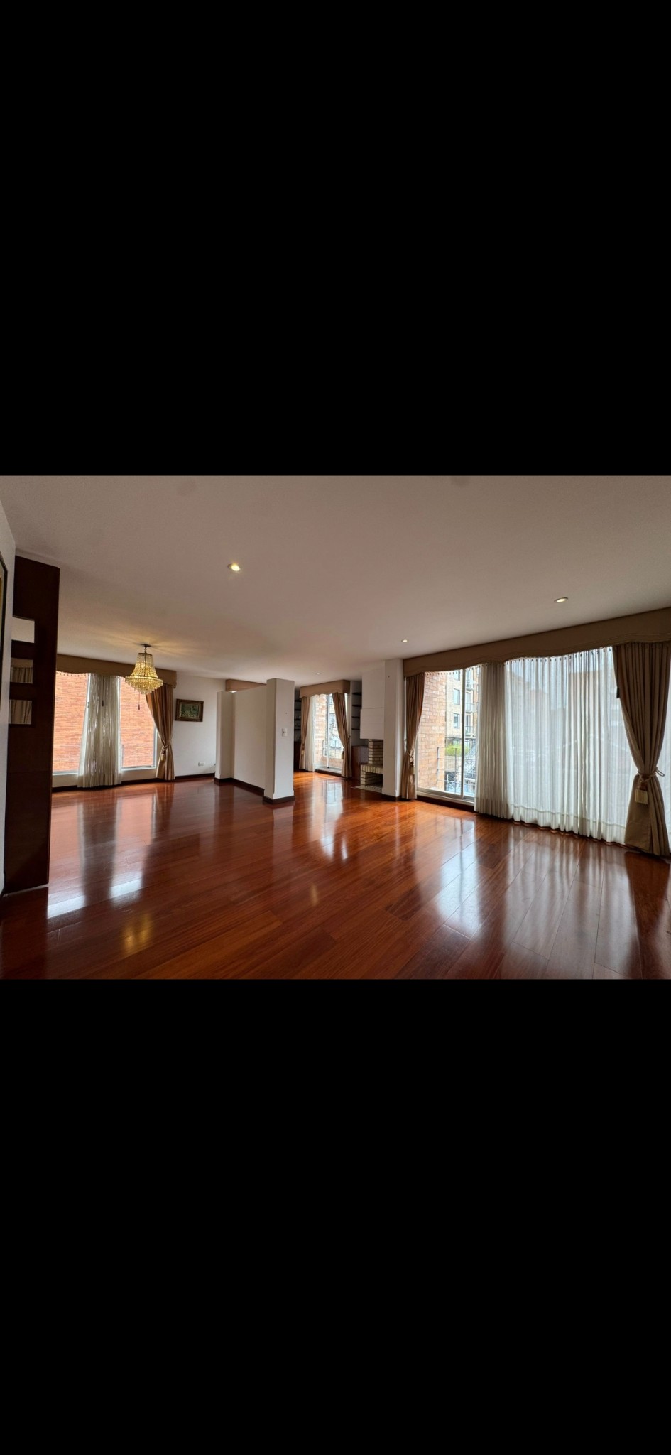 Apartamento en venta en Santa Barbara, Bogotá · foto 2 de 20