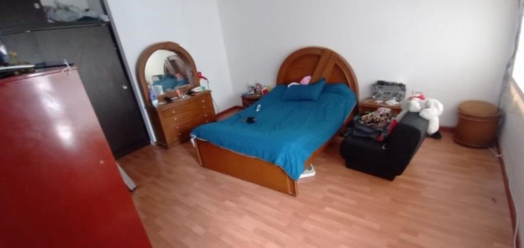 Casa de 6 alcobas en venta en San Antonio De Padua, Bogotá, 164 m² · foto 17 de 24