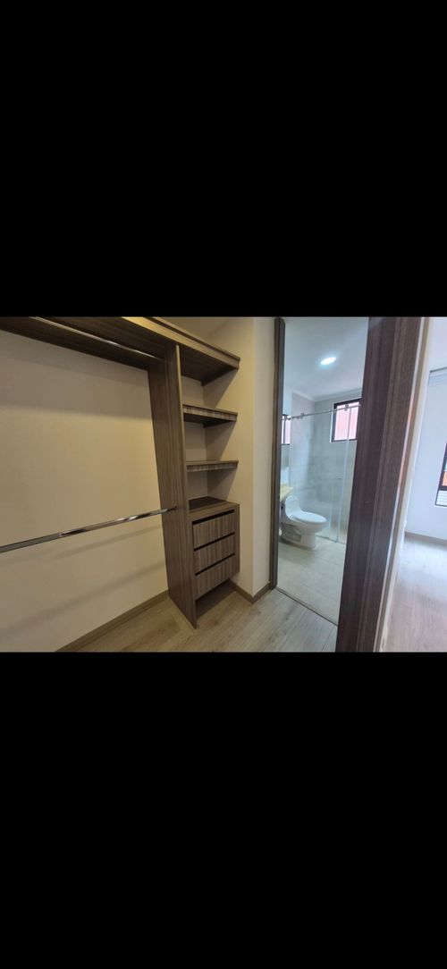 Apartaestudio en venta en Cedritos, Bogotá, 42 m² · foto 12 de 14
