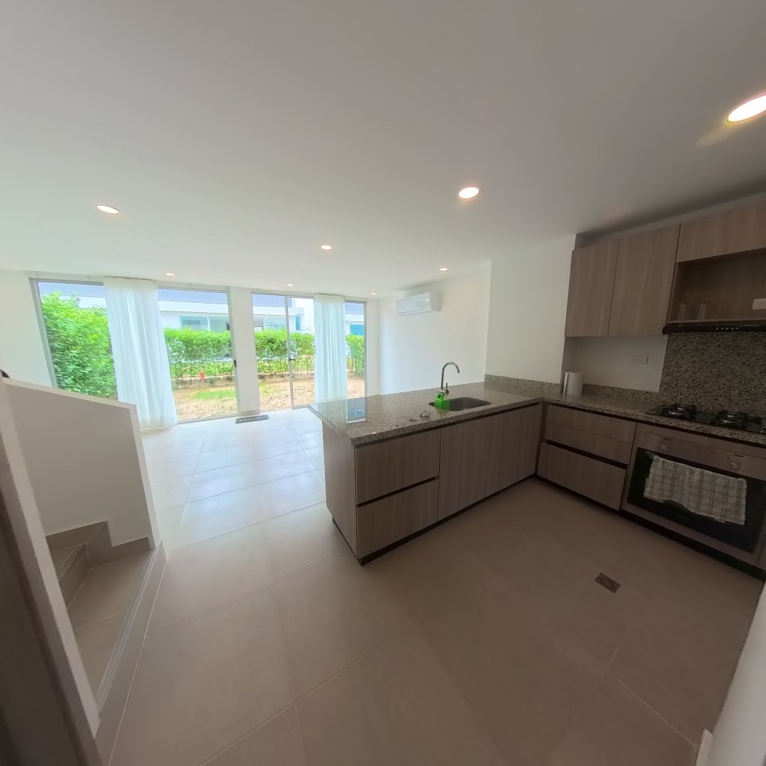 Casa en arriendo en Punta Canoa, Cartagena · foto 2 de 20