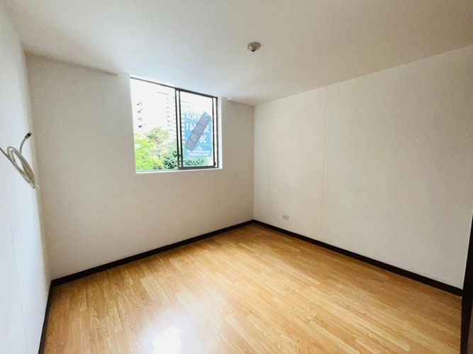 Apartamento de 3 alcobas en arriendo en Loma Linda, Envigado, 117 m² · foto 11 de 19