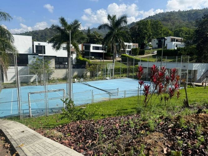 Lote en venta en La Mata, Floridablanca, 431 m² · foto 5 de 6