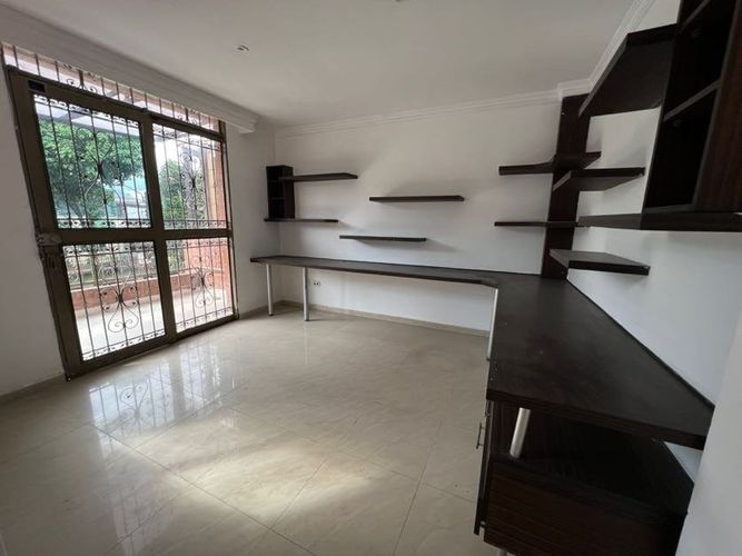 Casa de 5 alcobas en venta en Piedra Pintada, Ibagué, 150 m² · foto 12 de 17