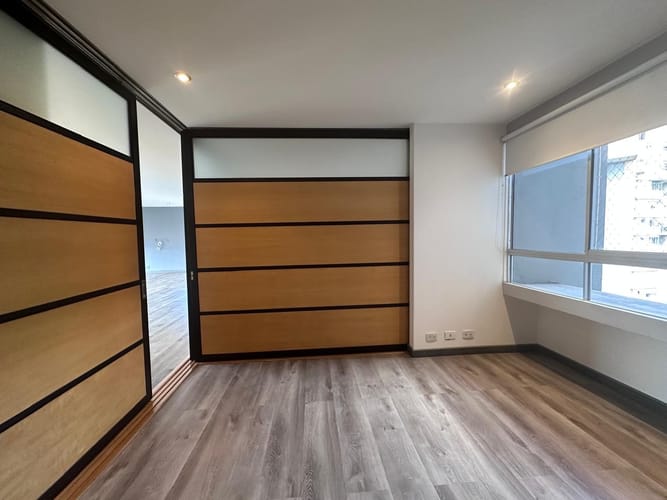 Apartamento de 2 alcobas en arriendo en El Poblado, Medellín, 170 m² · foto 9 de 19