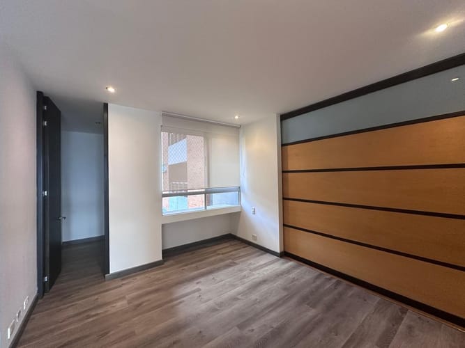 Apartamento de 2 alcobas en arriendo en El Poblado, Medellín, 170 m² · foto 11 de 19