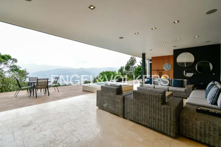 Casa de 6 alcobas en venta en Las Palmas, Medellín, 732 m² · foto 22 de 24