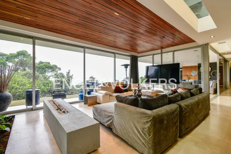 Casa de 6 alcobas en venta en Las Palmas, Medellín, 732 m² · foto 2 de 24
