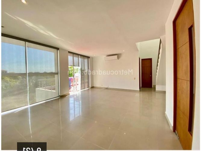 Apartamento de 3 alcobas en venta en Crespo, Cartagena, 147 m² · foto 3 de 12