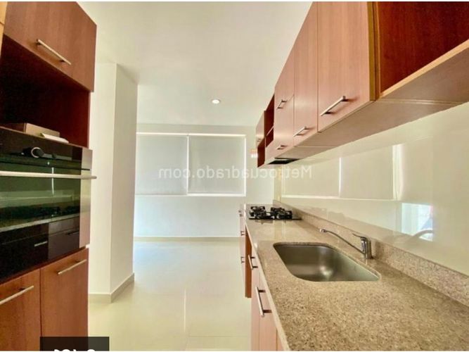 Apartamento de 3 alcobas en venta en Crespo, Cartagena, 147 m² · foto 9 de 12